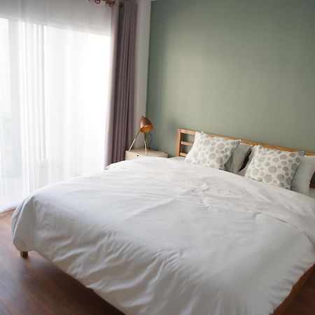 Breadfruit Hostel Чиангмай Екстериор снимка