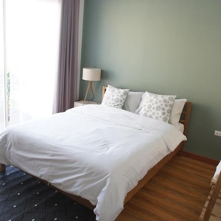 Breadfruit Hostel Чиангмай Екстериор снимка