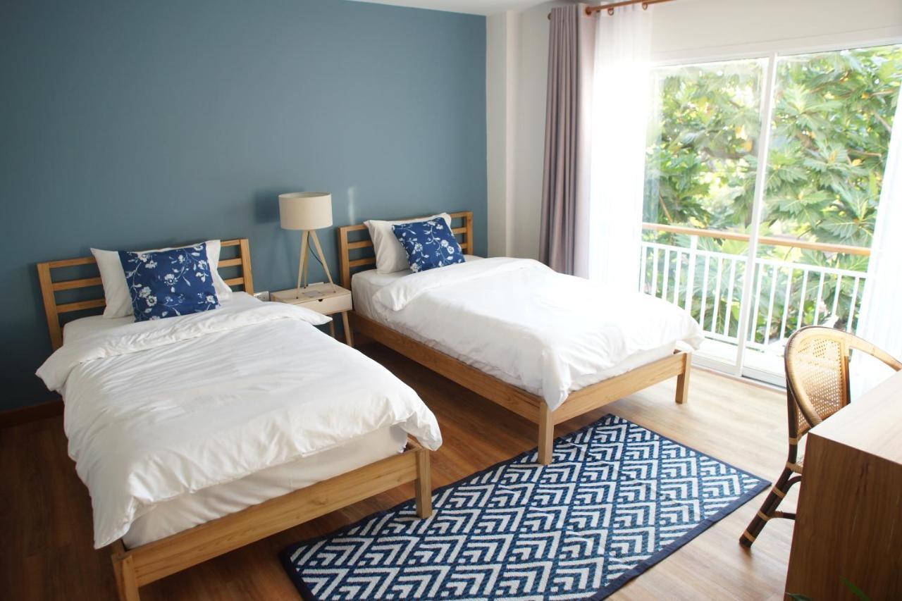 Breadfruit Hostel Чиангмай Екстериор снимка